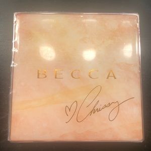 Becca X Chrissy teigan highlight palette